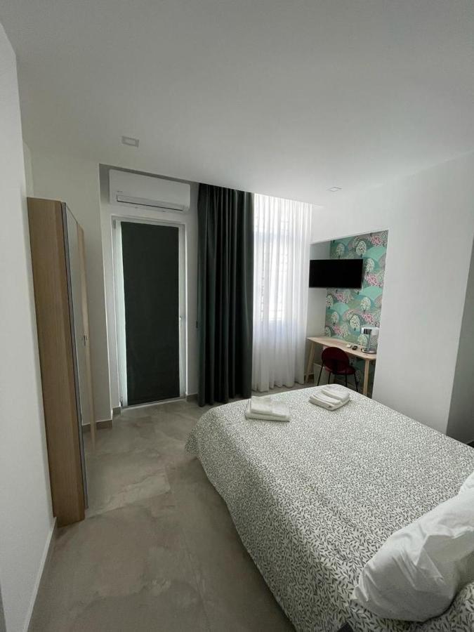 Domus Cervantes Apartment Nápoles Exterior foto